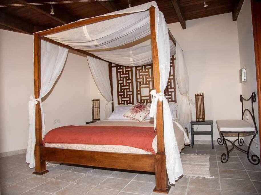 Aurora Mari Villa Your Dream Steps From The Ocean Shore Caleta De Fuste Exterior photo
